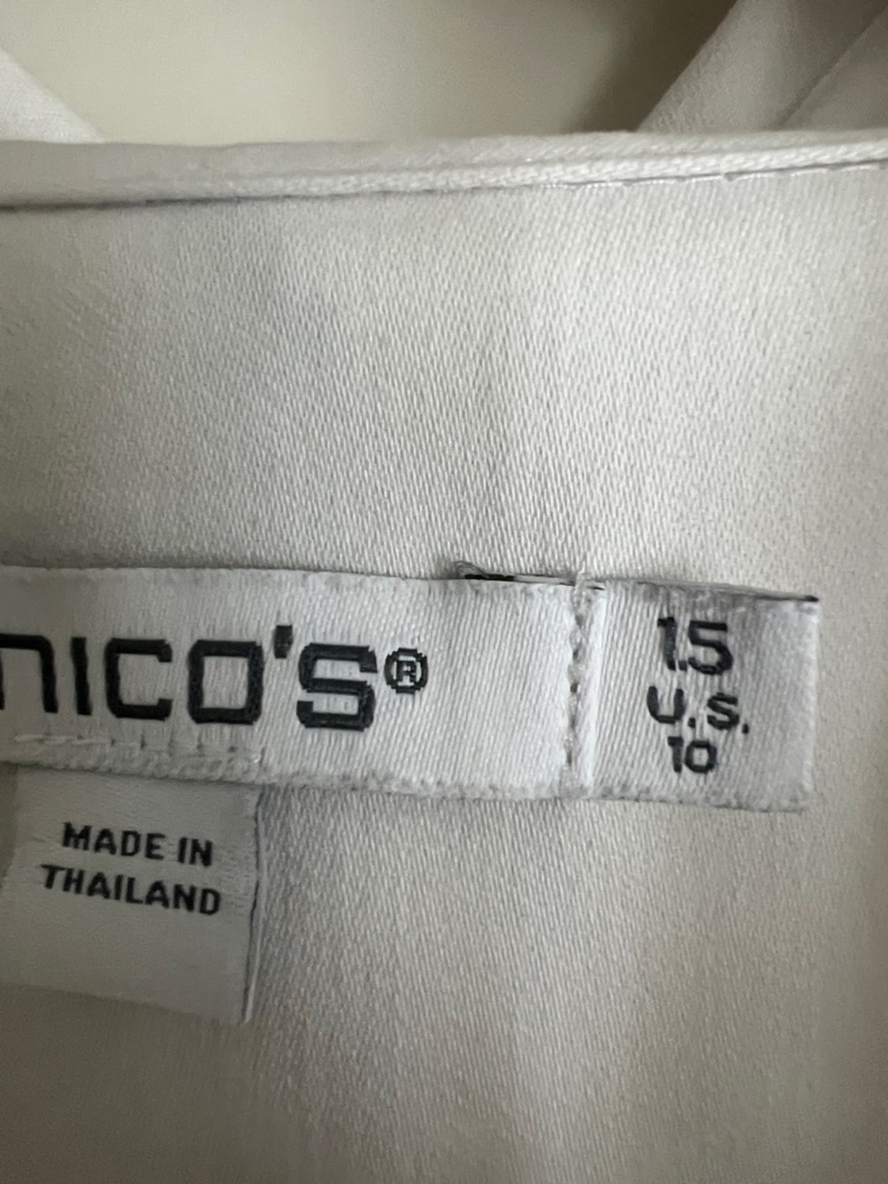 Chico's White Blouse with Black Polka Dots. Size 1.5 = 10 - Picture 2 of 2